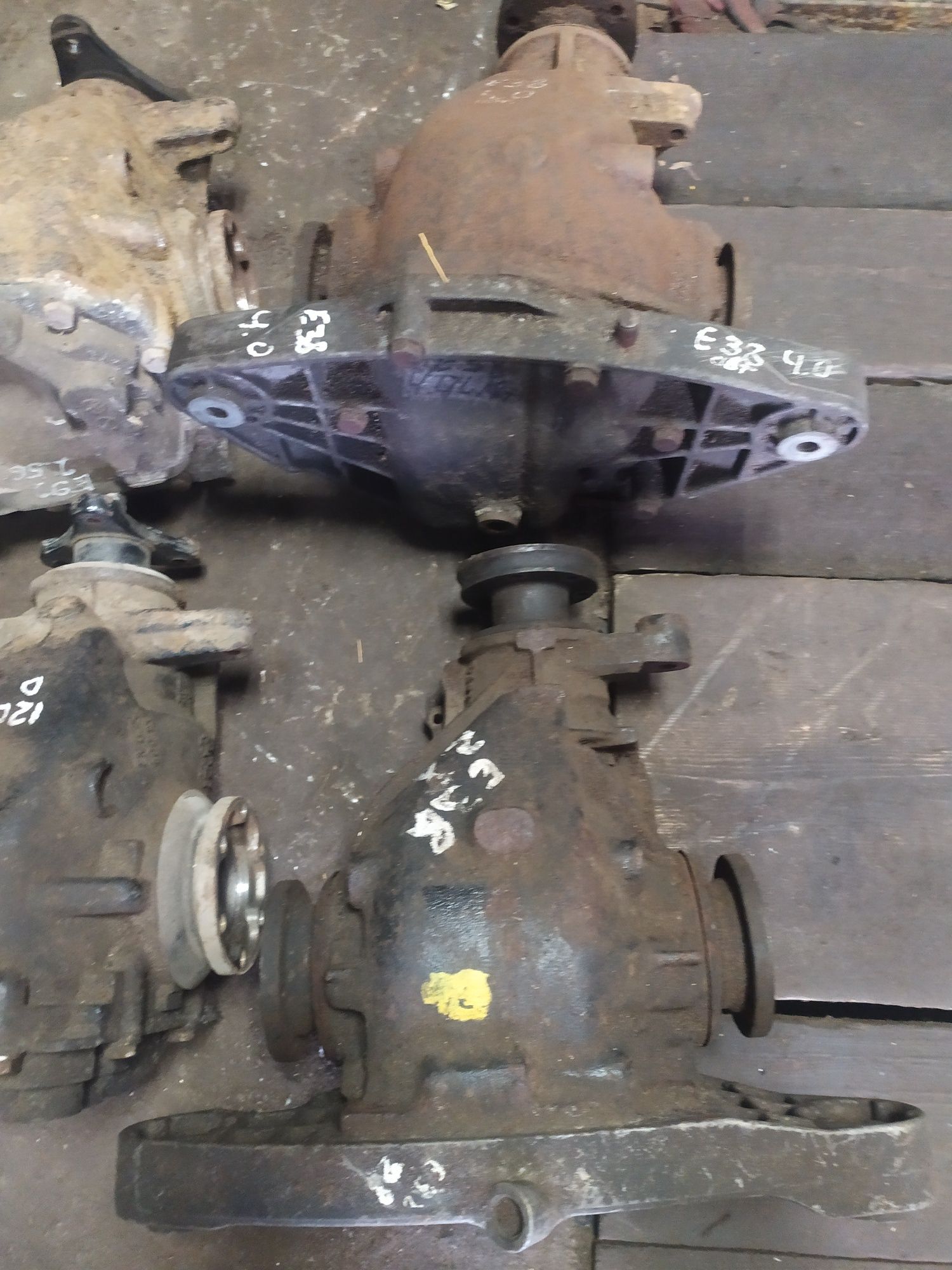 Редуктор заднего моста BMW E39, BMW E38 .