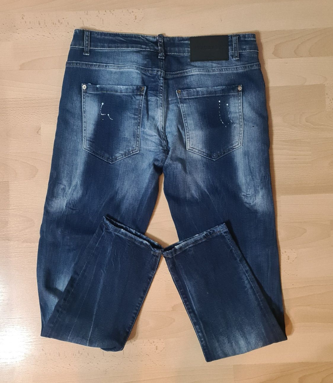 Oryginalne jeansy męskie dsquared2,