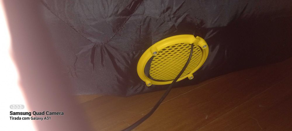 Excelente Tela de Cinema Insuflável 263 x 147 cm