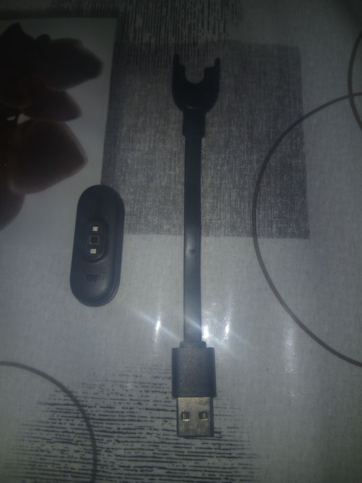 Mi band 3 б/в, без ремінця з зарядкою