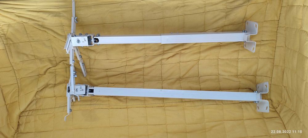 Rzutnik Epson EB W10 + mocowanie do sufitu gratis