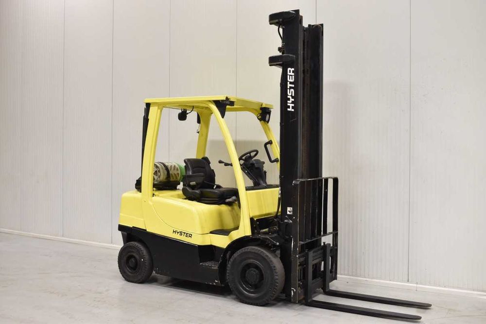 Навантажувач вилковий газовий Hyster H 2.5FT 2012