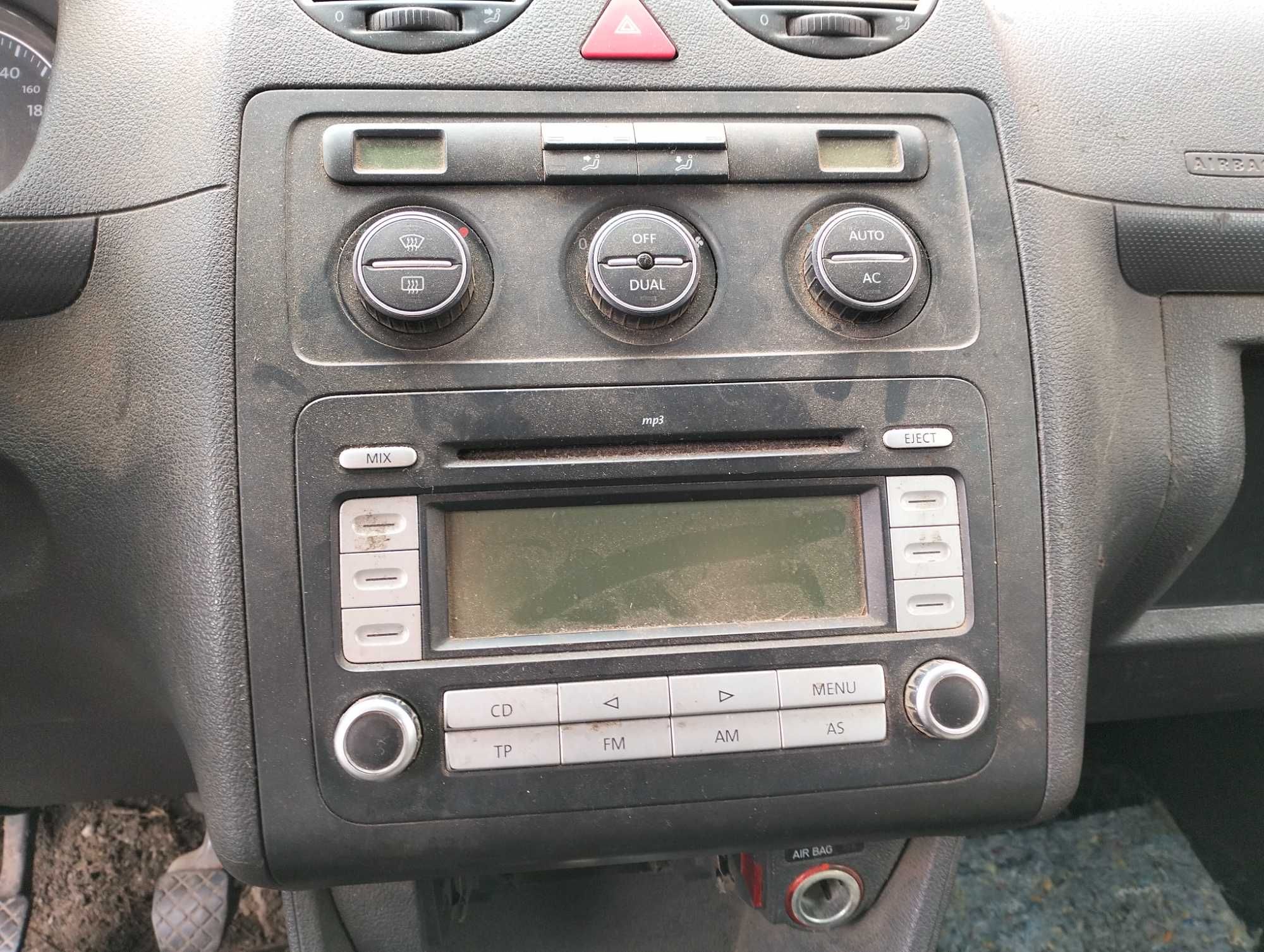 VW Caddy III 2K 1,9 tdi  części skrzynia biegów Klapa tył drzwi 2008