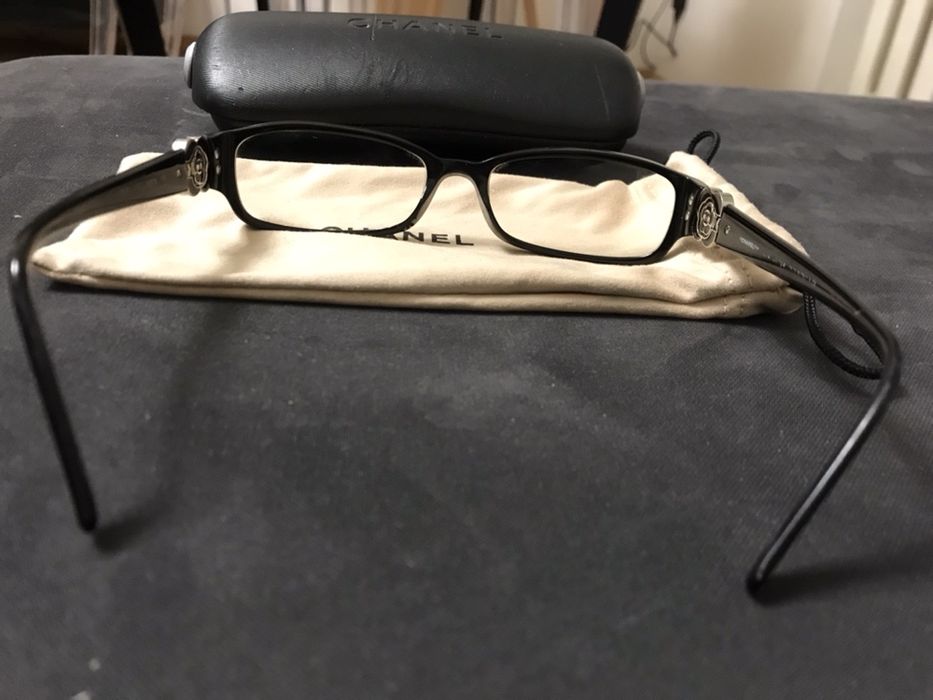 Okulary oprawki Chanel