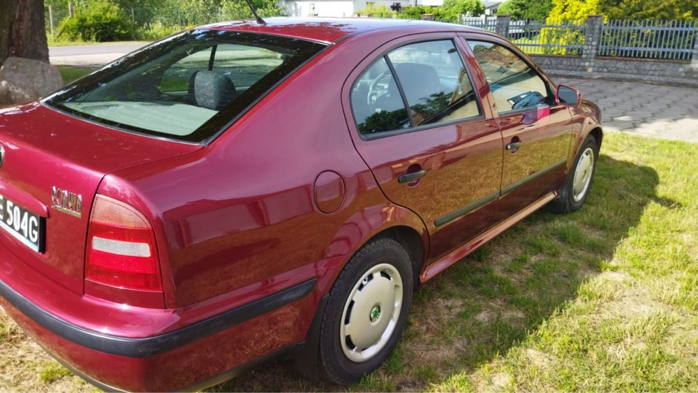 Skoda Octavia GLX 1,6 benzyna, zadbany