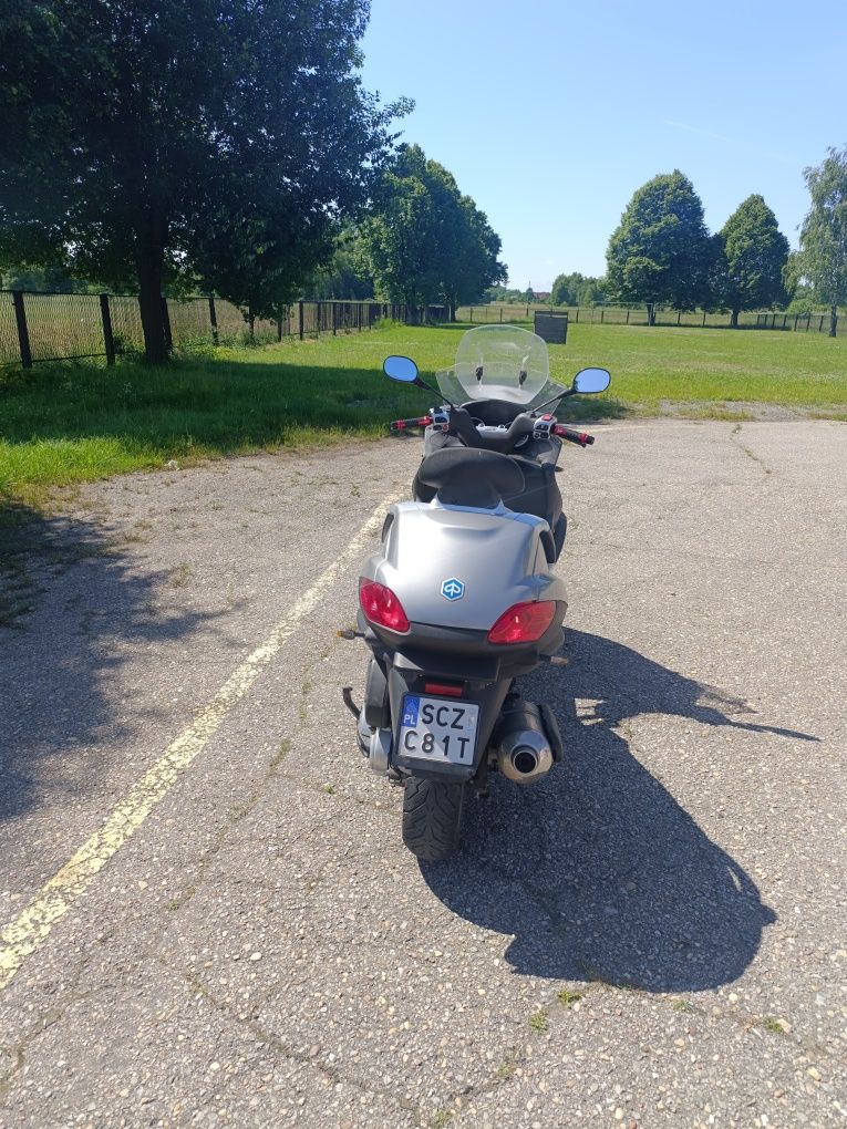 Piaggio MP 3. 400 cm3