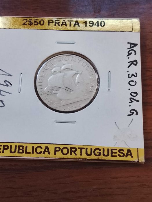Moeda de 2.5 escudos de 1940, em prata