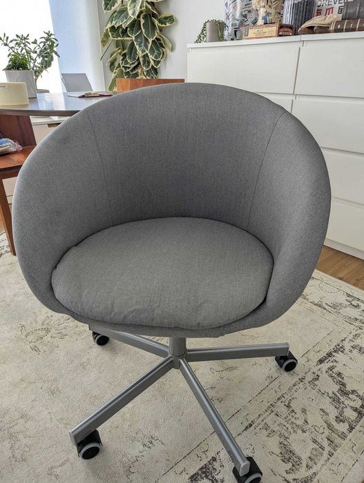 Cadeira escritório IKEA SKRUVSTA
