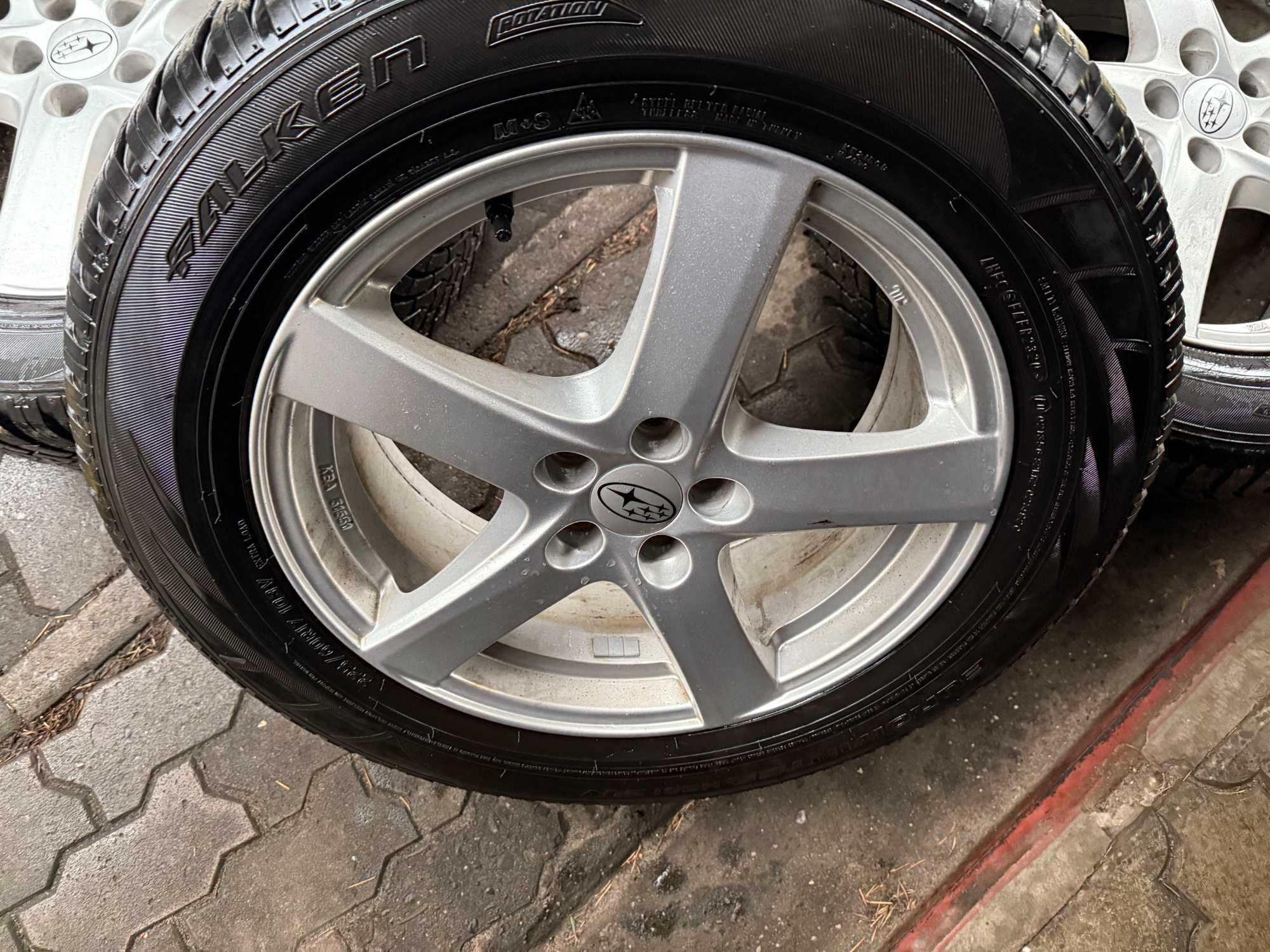 Koła 17" 5x100 Subaru Forester Outback XV z oponami zimowymi