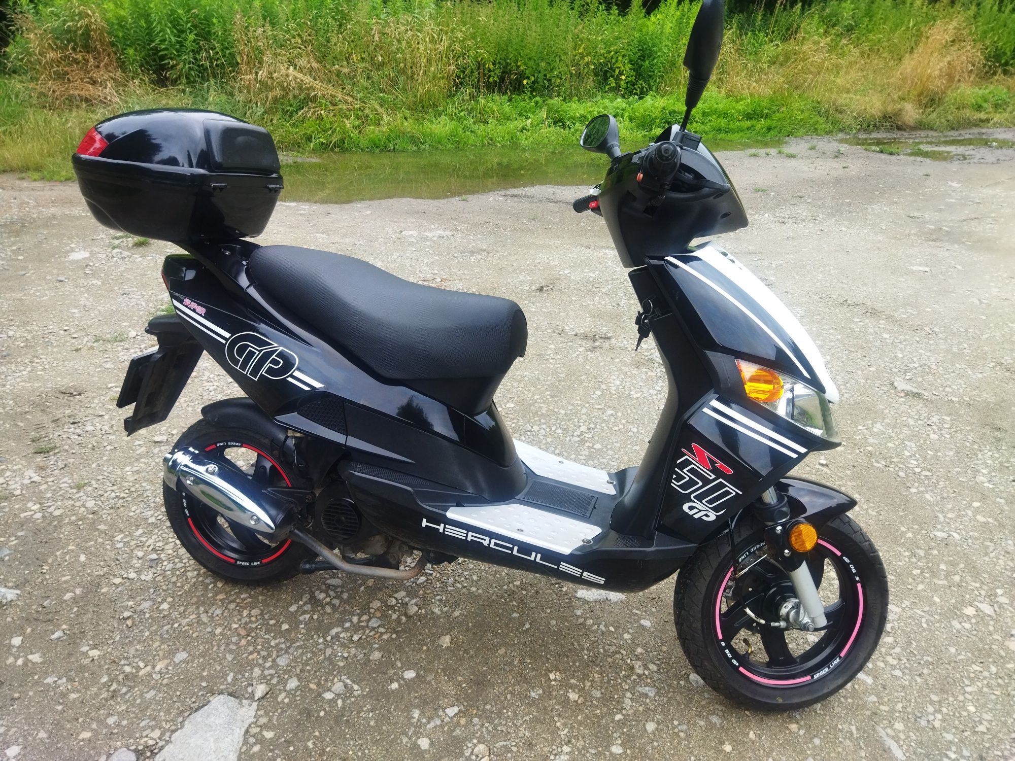 Skuter 50cm3, 4T w bardzo dobrym stanie