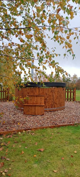 Domek na  Mikołajki z jacuzzi  blisko Warszawy nad rzeką - Romek