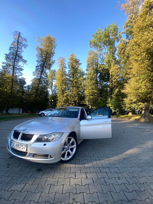 BMW E90 318i uszkodzony silnik,