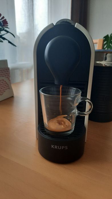 Ekspres kapsułkowy Nespresso U milk