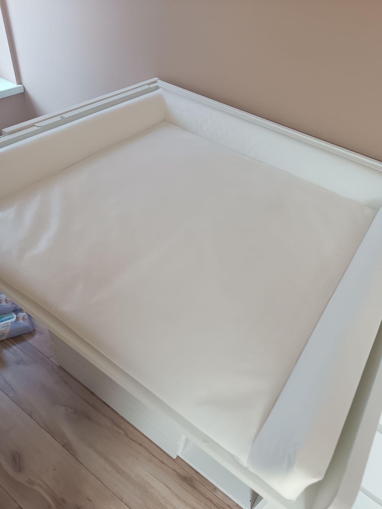 Przewijak komoda Smastad Ikea
