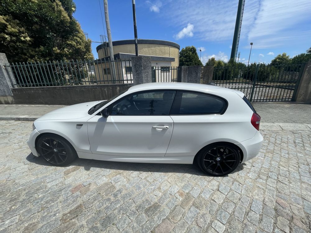 Bmw 118d pack M ( ler anuncio )