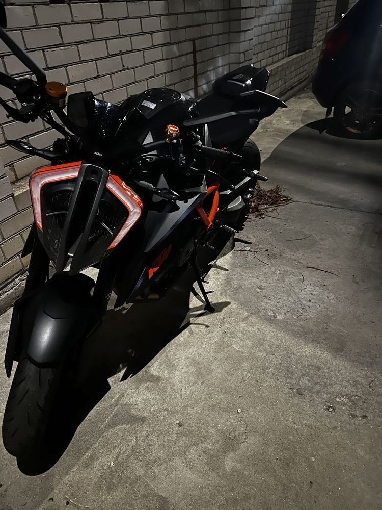 KTM Super Duke 1290 r