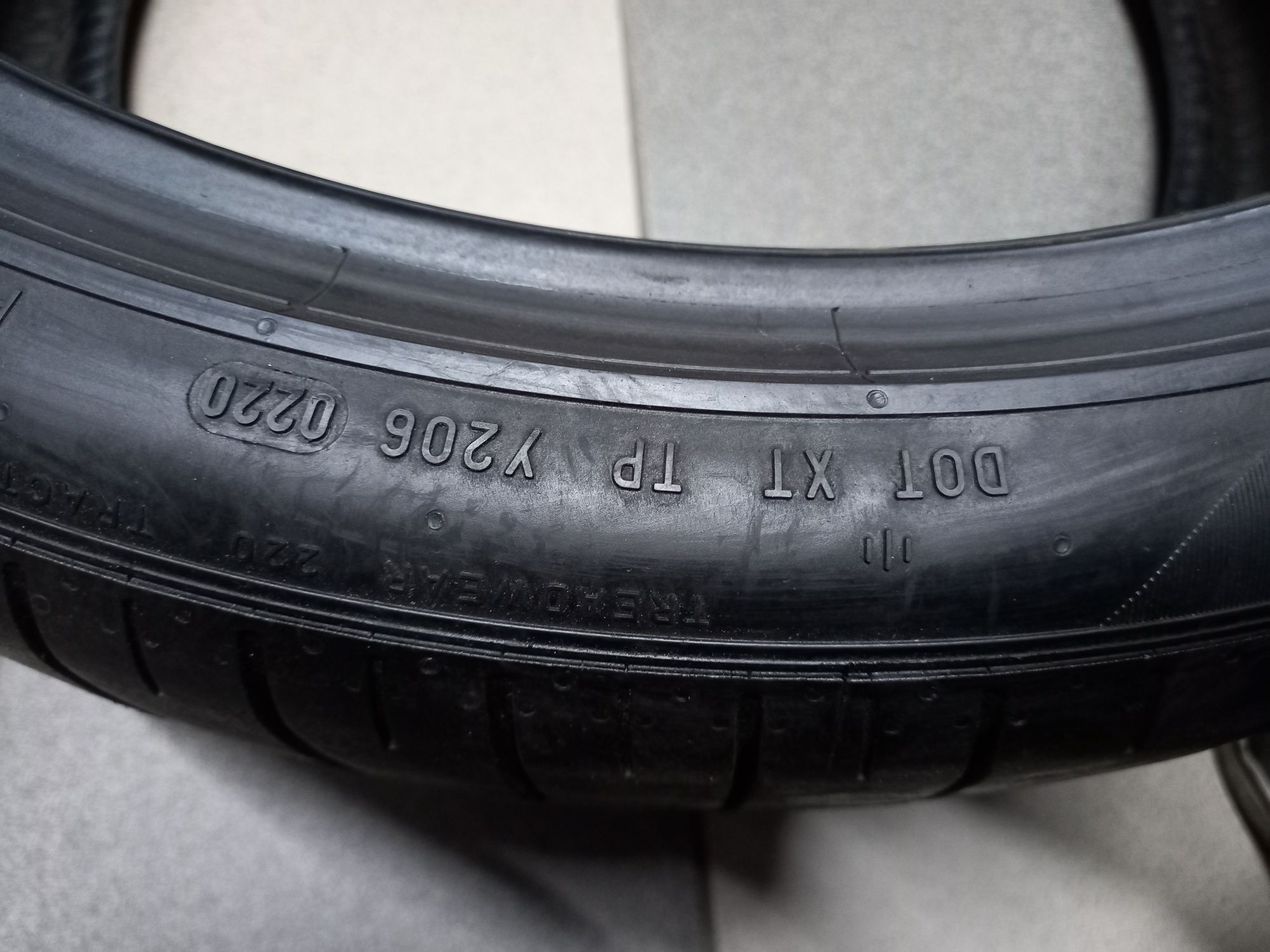 Opona Letnia Pirelli P Zero NO DOT 2020,315/30/21 1 sztuka 6mm