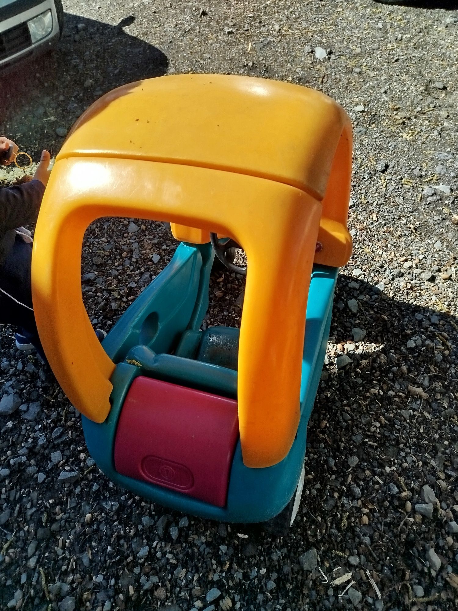 Jeździk little tikes