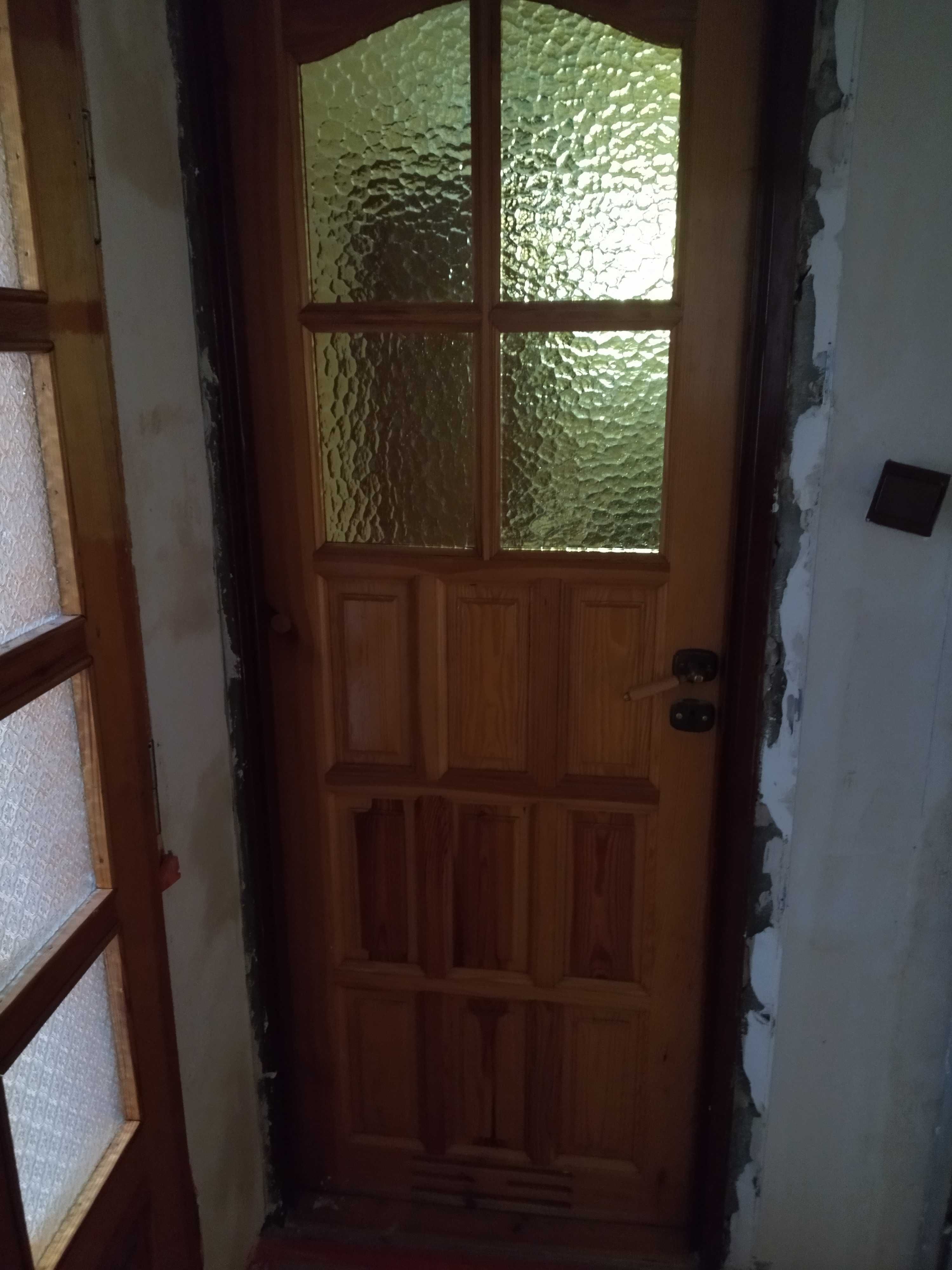 Drzwi sosnowe z litego drewna również dwuskrzydłowe 80+40