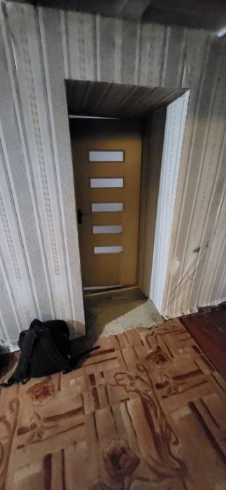 Продам дом в жилом состоянии.