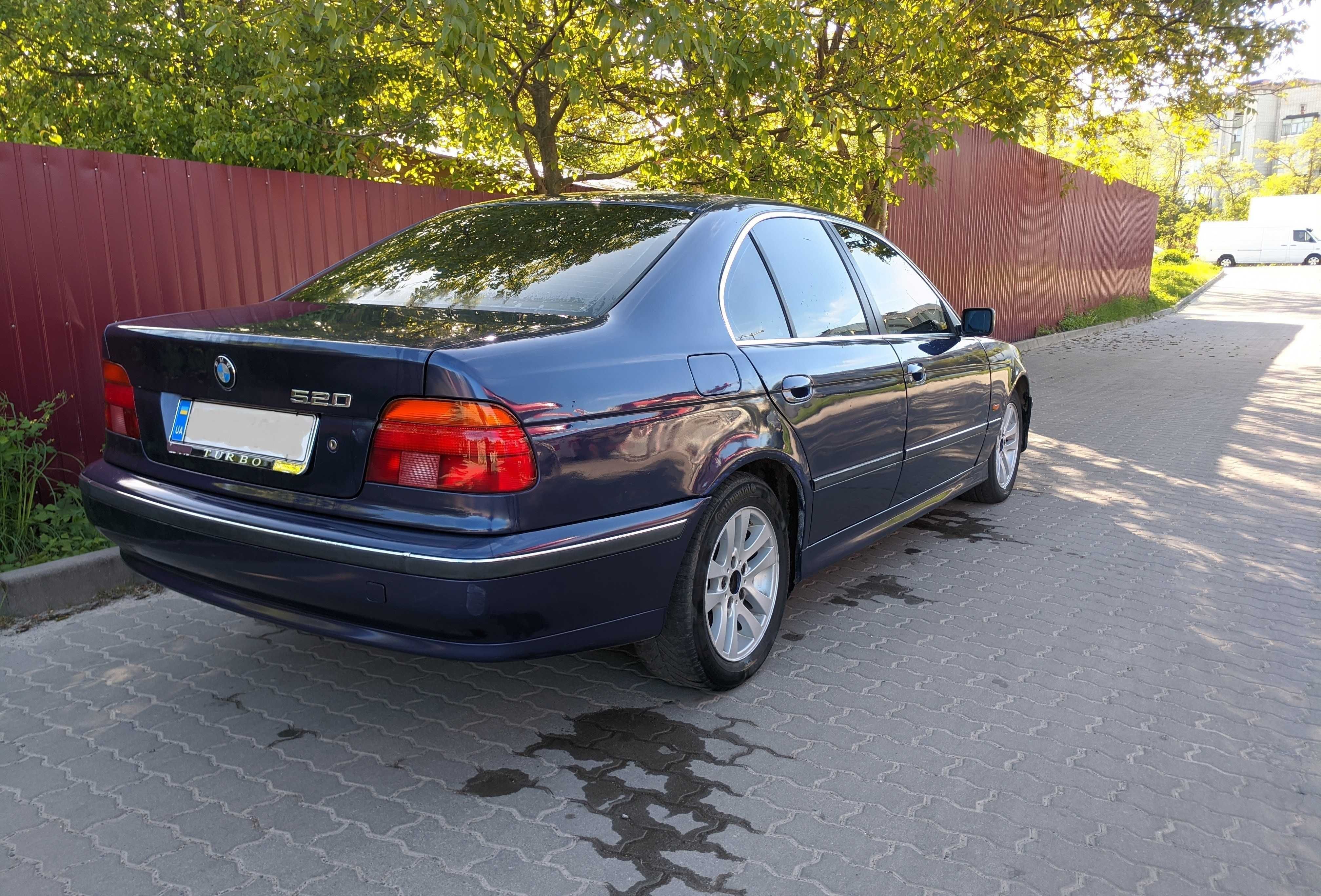 BMW E39 520I Бензин Львів