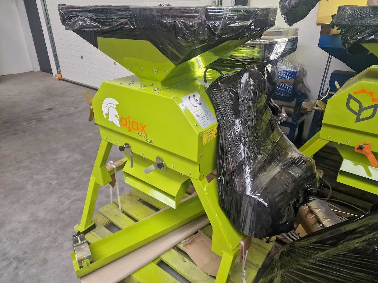 Zgniatacz ziarna GNIOTOWNIK Ajax Z01/1, silnik 7,5 kW Adraf