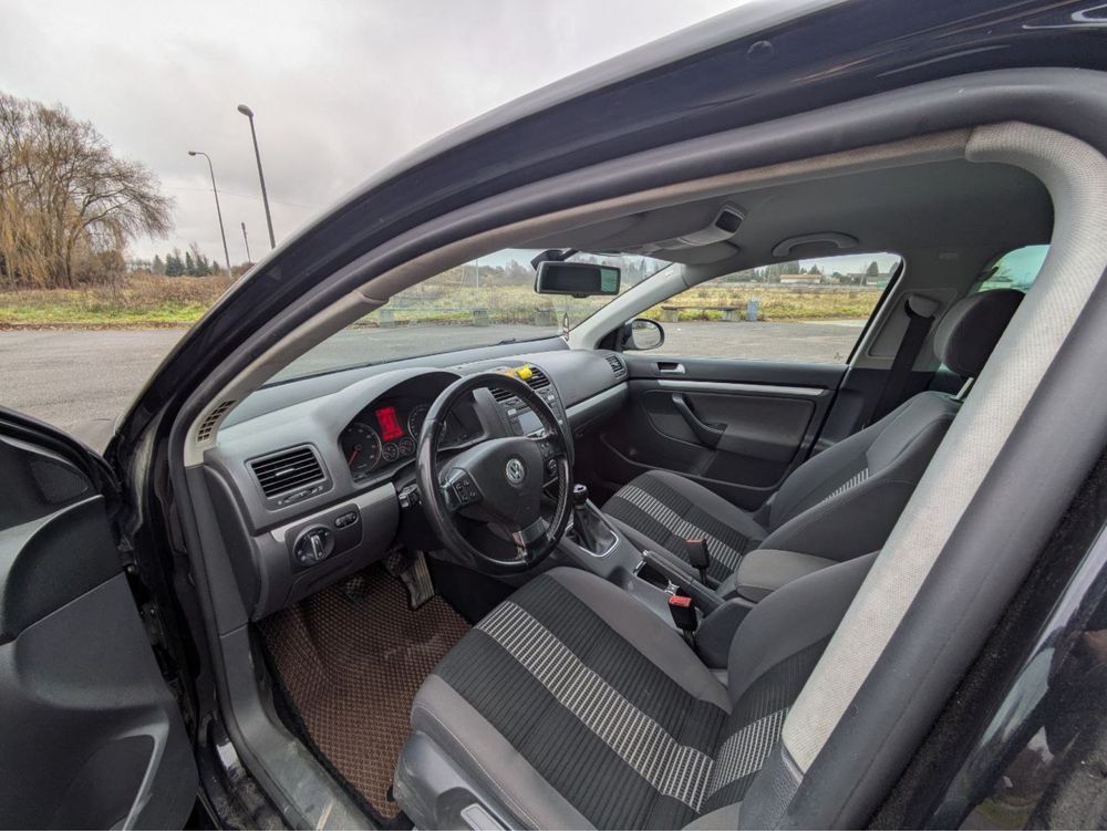 Volkswagen Jetta 1.6 mpi