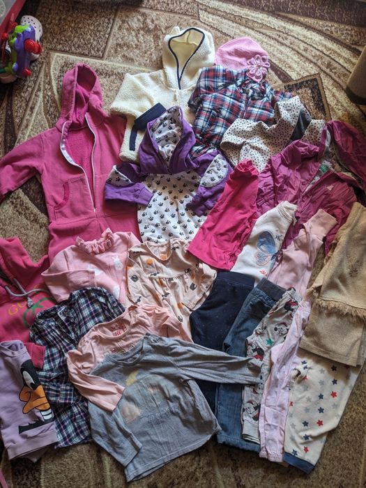 Пакет одягу для дівчинки 92