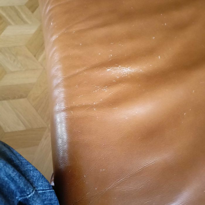 Sprzedam narożnik skórzany  bez pufy.