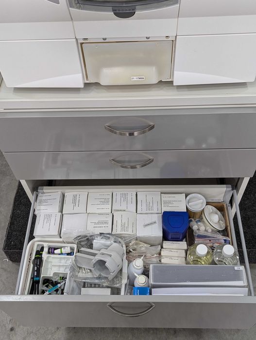 CAD CAM Фрезер Sirona XC X (без шафи)