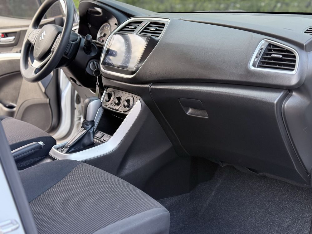 Suzuki Sx4 офицыальная 2021 год