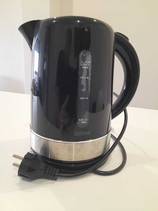 Jarro eléctrico Qilive, em EXCELENTE estado - REDUZI O PREÇO