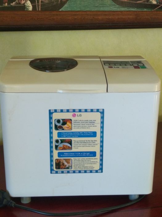Хлебопечь LG HB-151 JE