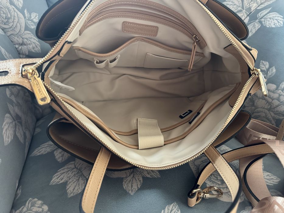 Cudowna torebka Valentino! Okazja! Beż! Tanio! Piekna i praktyczna!