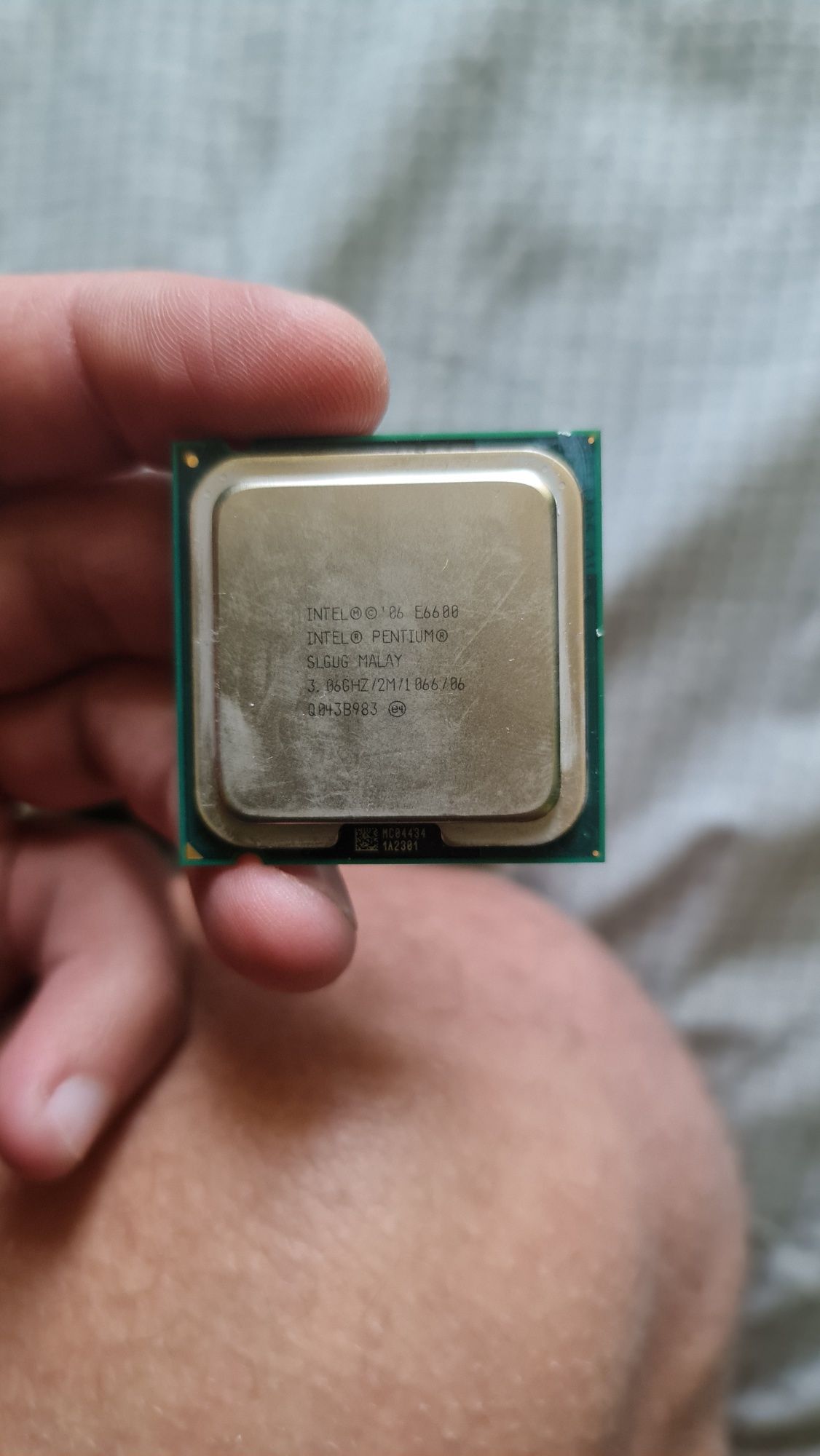 Процесор intel E6600