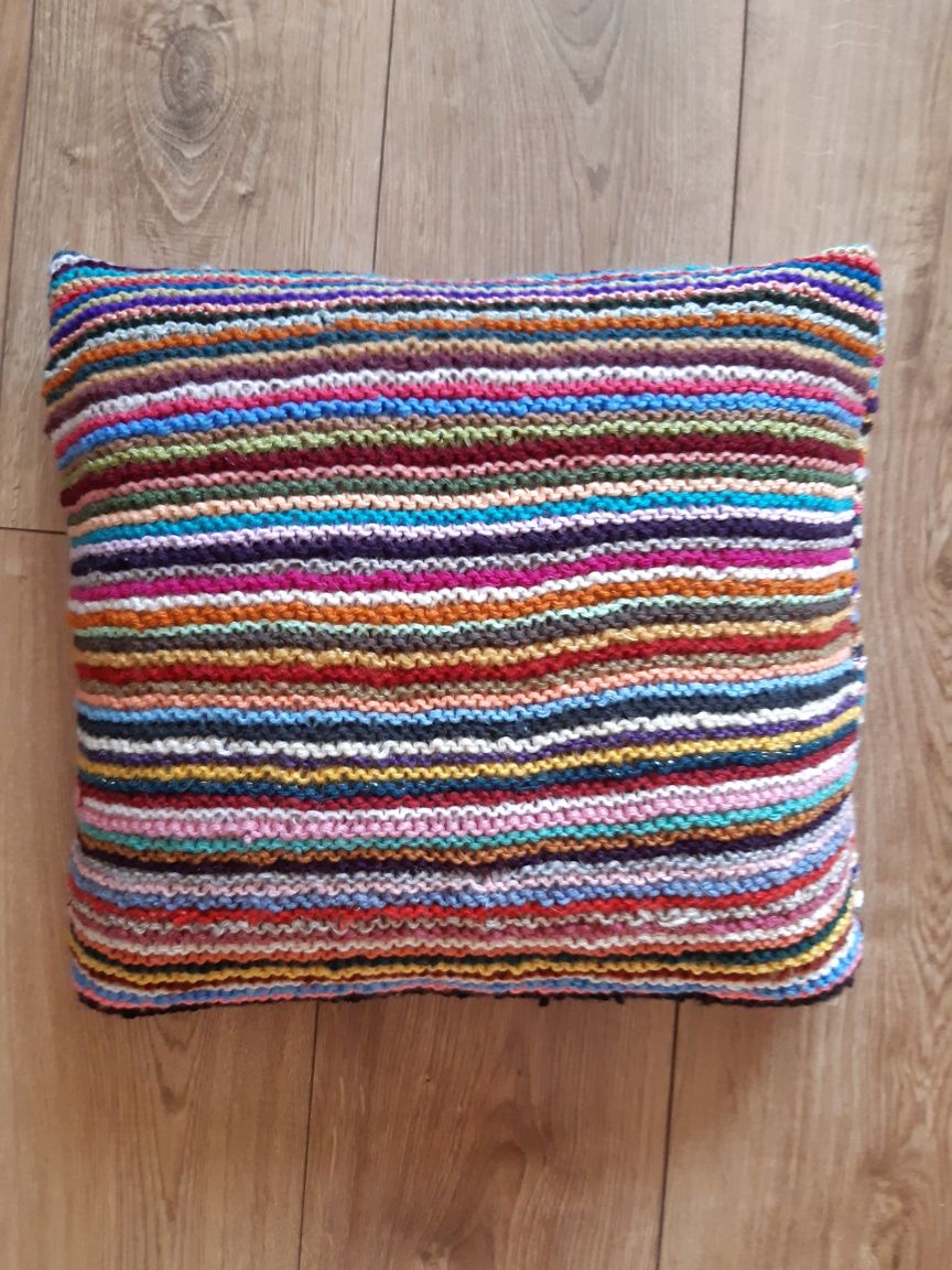 Poszewka włóczkowa 40x40 handmade