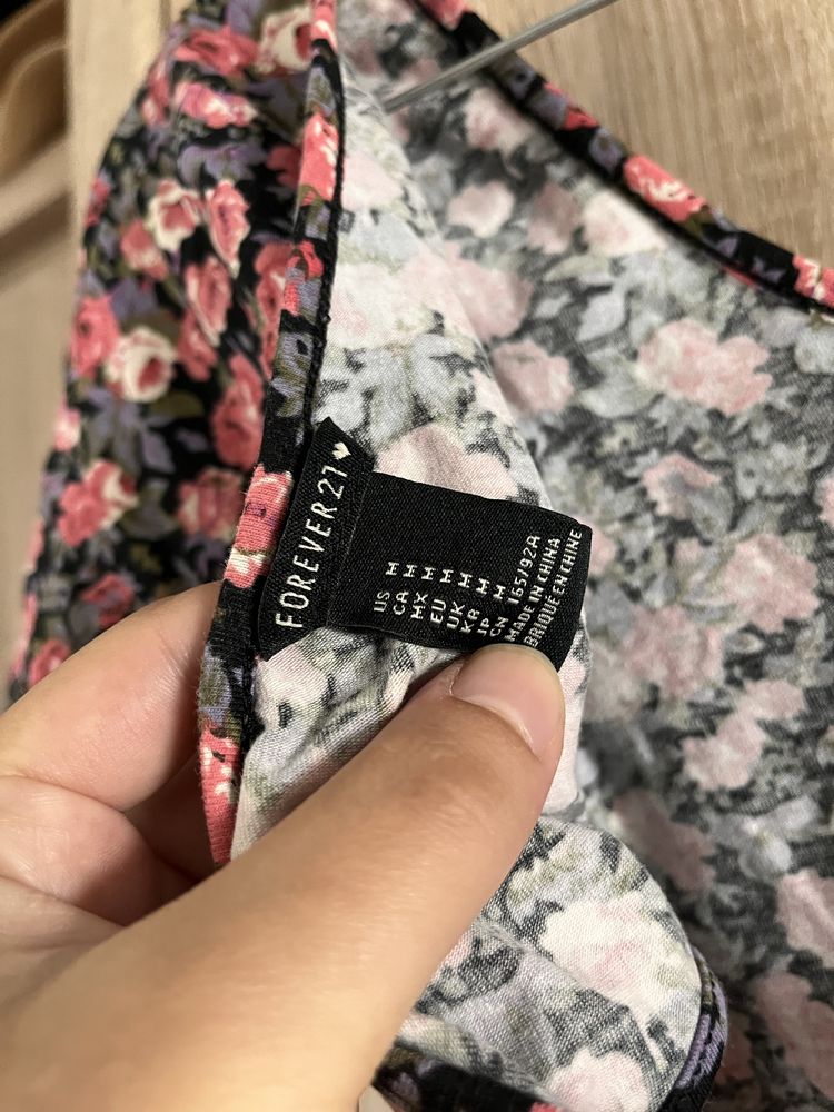 Top w kwiaty rozmiar M