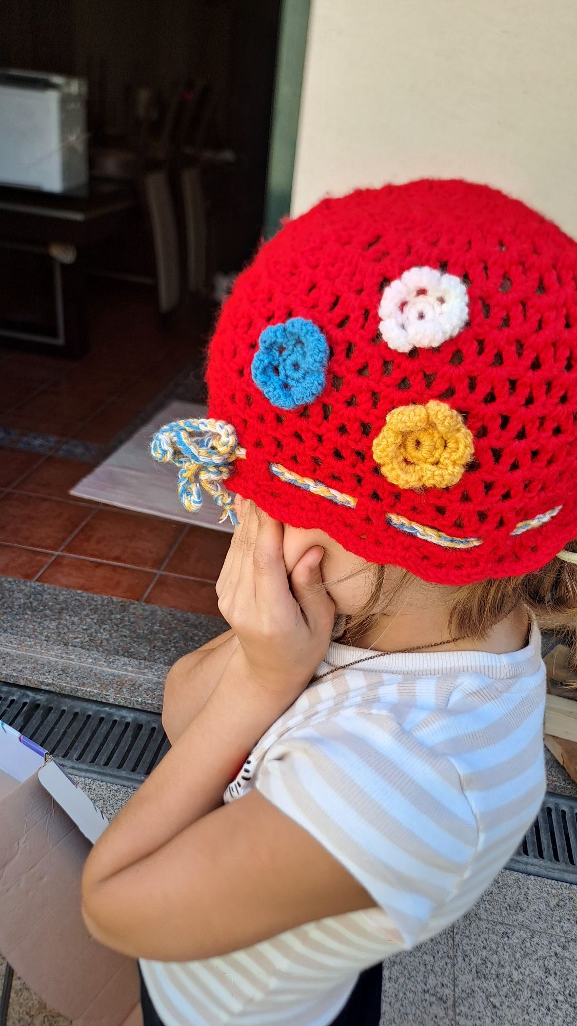 Vários gorros criança