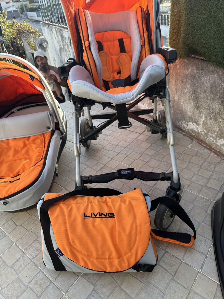 Carrinho trio Chicco