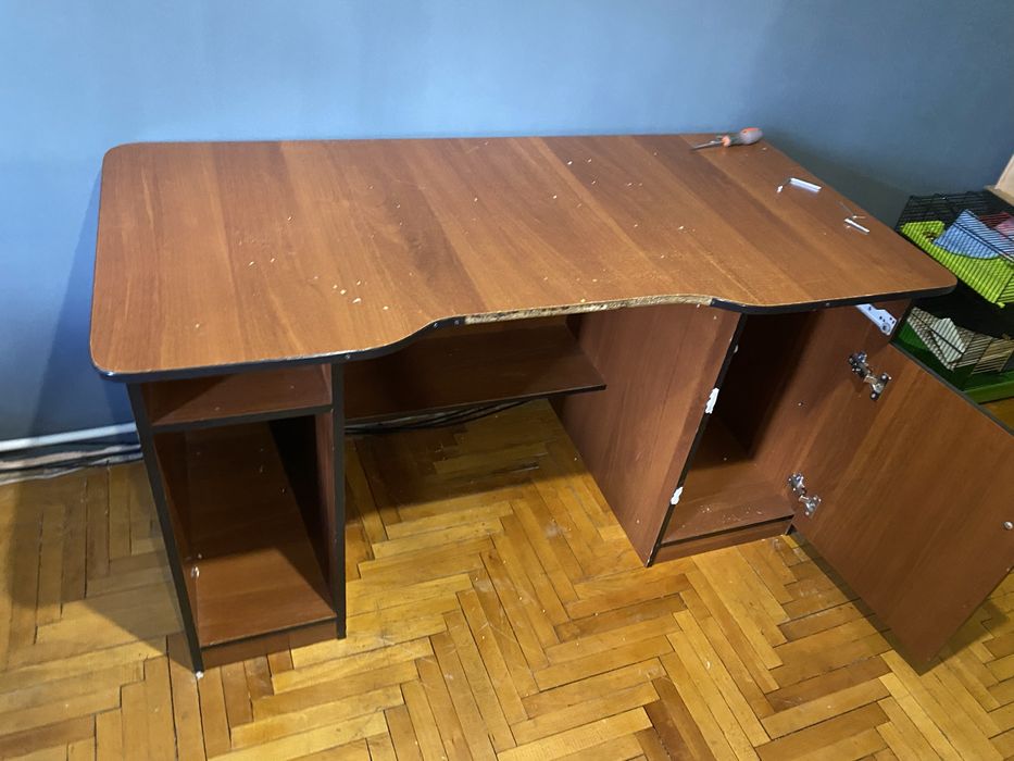 Письмовий стіл б/у