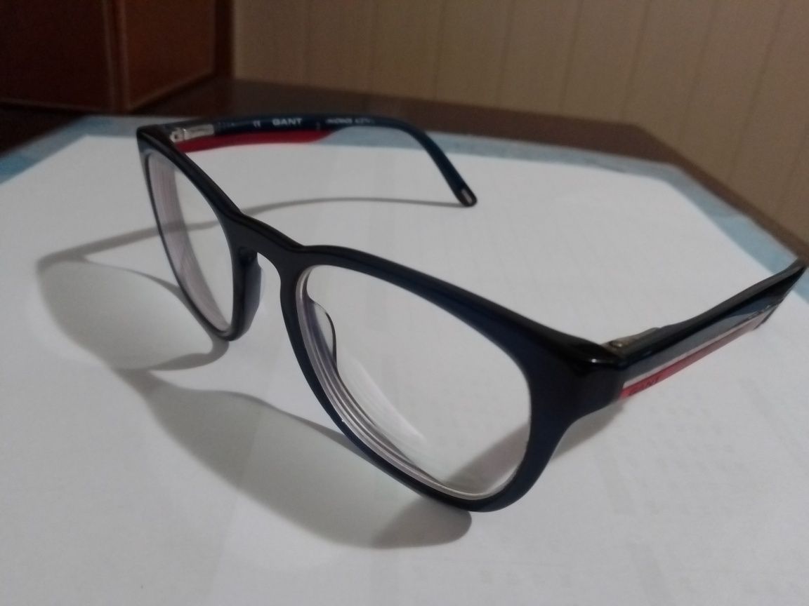 Vendo óculos GANT graduados