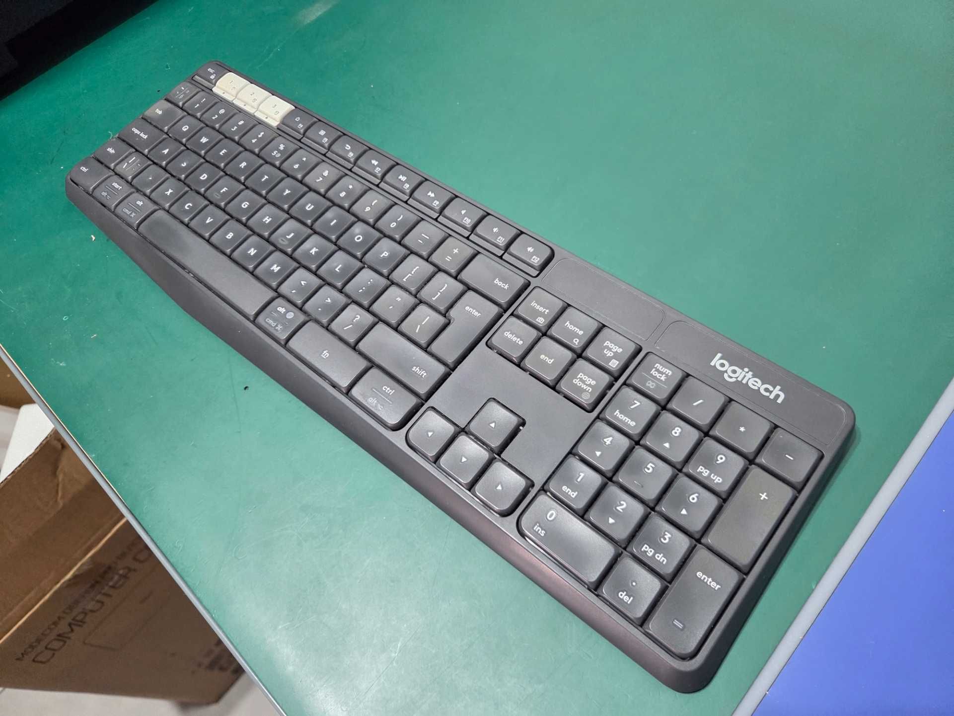 Klawiatura Logitech K375s