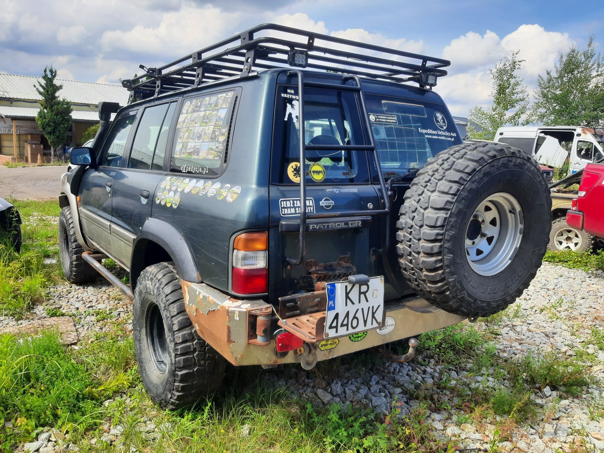 Nissan Patrol y61 3.0d Manual max doposażony  2x blokada  Lift Winda