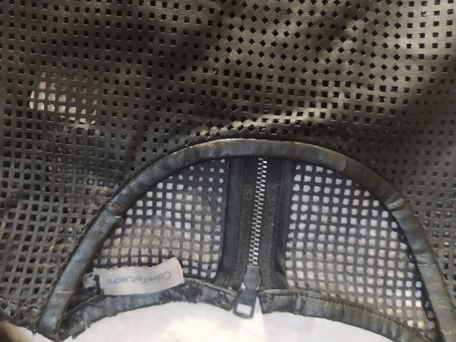 Sukienka skórzana.Calvin Klein