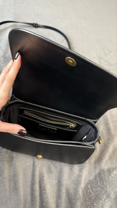 Сумка Zara черная через плече