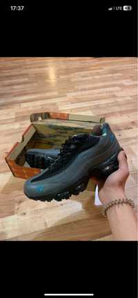 Nike Air Max 95 x Corteiz niebieskie 42