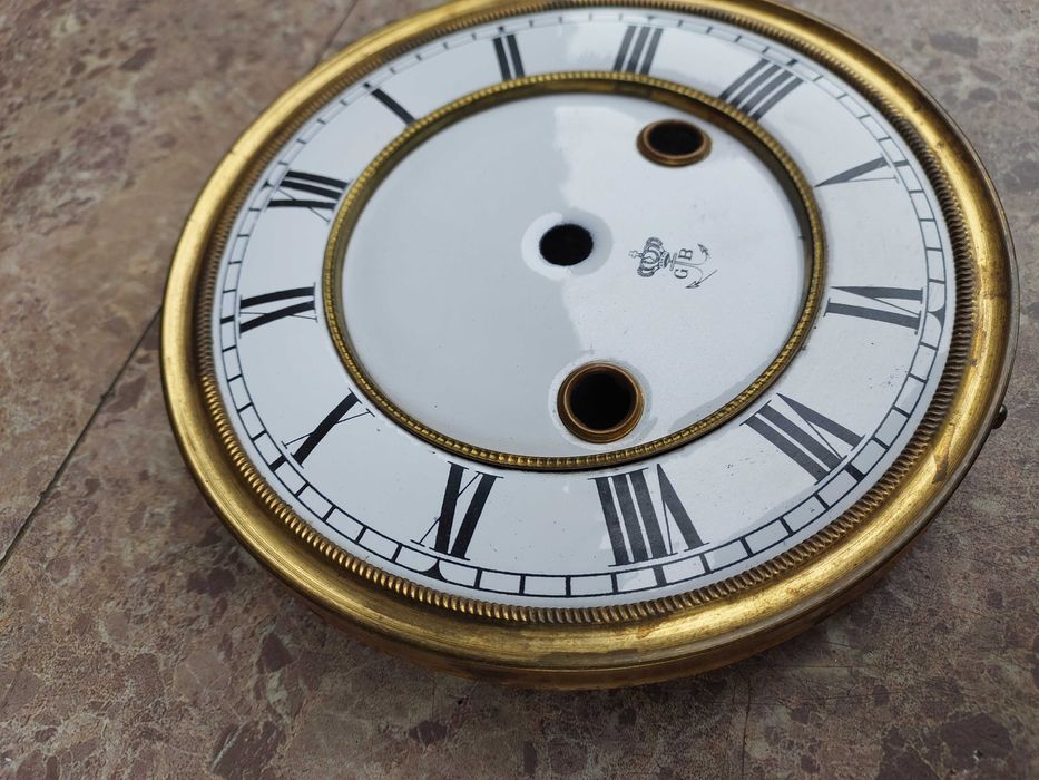 659 Tarcza starego zegara GB Becker 14,5cm 57/31 tzw porcelanka