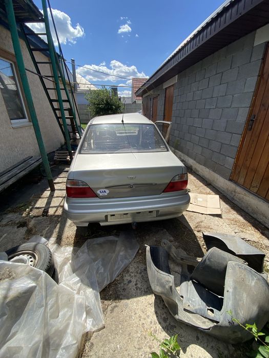 Запчасти нексія