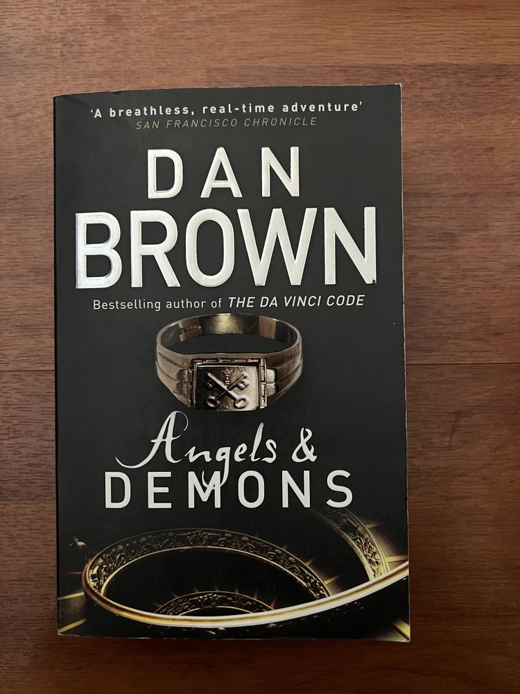 Dan Brown Angels & DEMONS