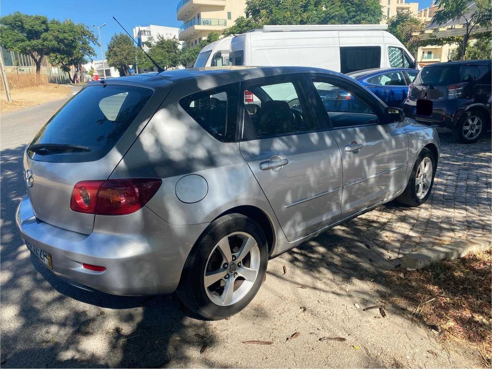 Vendo Mazda3 2005, bom estado